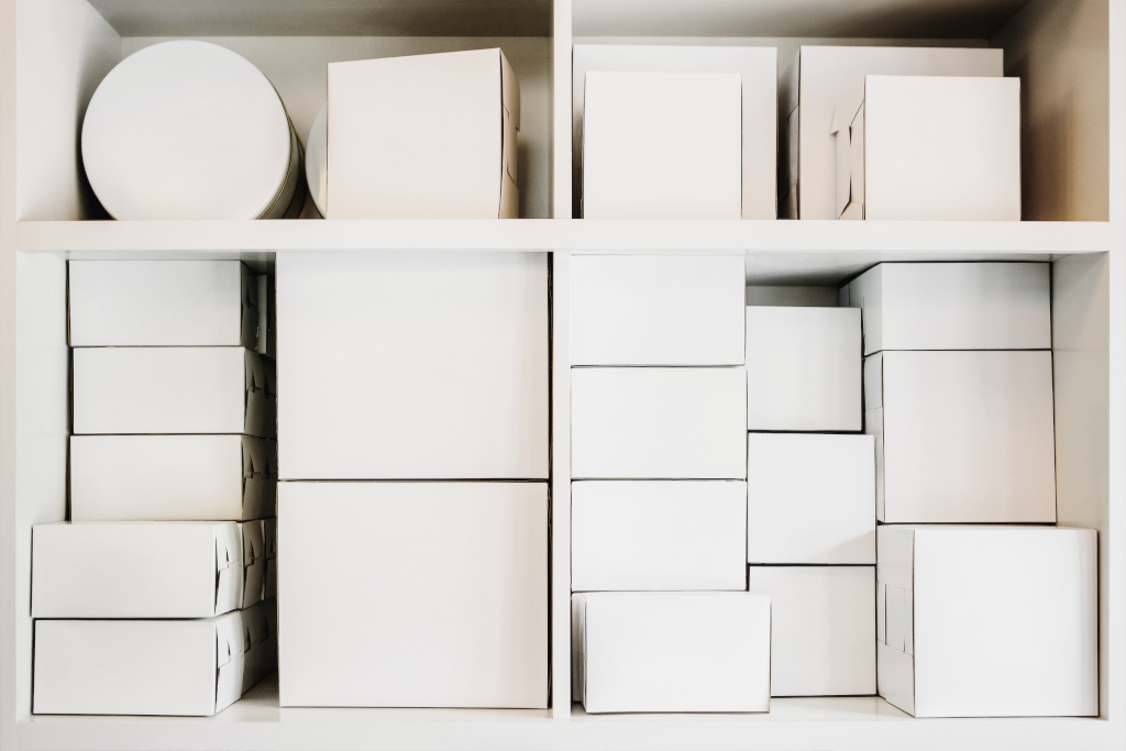 Box 5121 — Boxes, assorted mockup surface