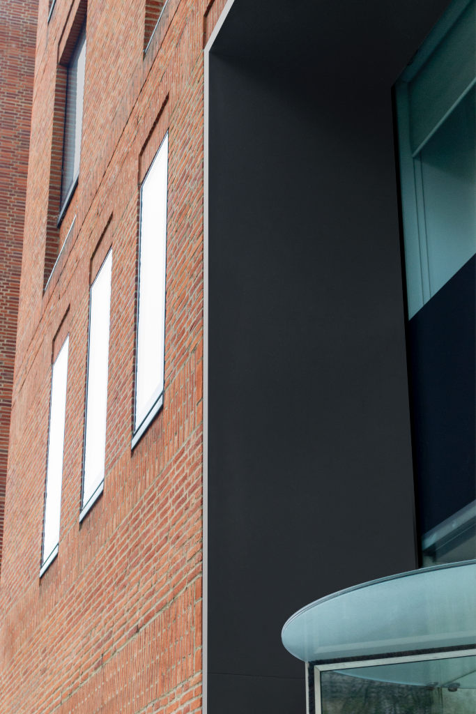 Building 2321 — Entrance, detail mockup surface