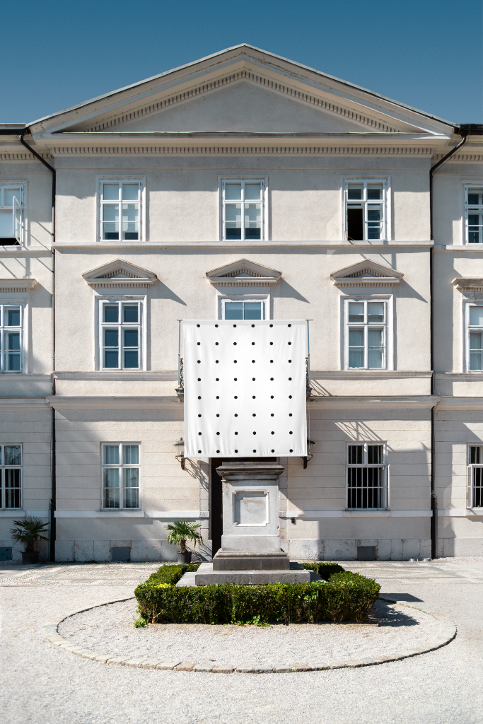 Banner 2103 — On building mockup surface