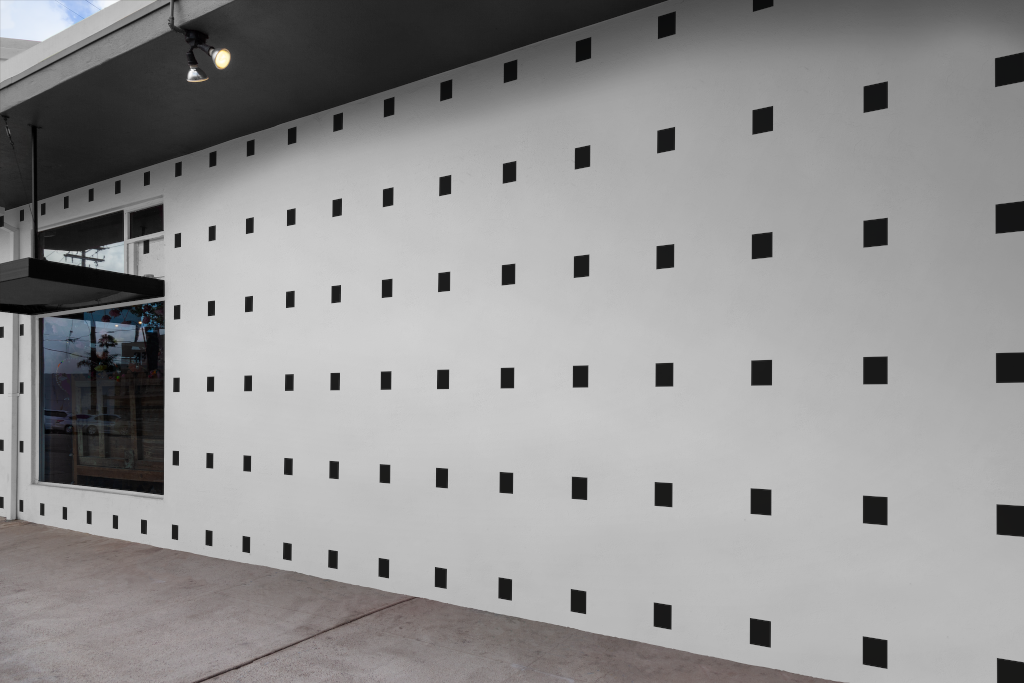 Building 1772 — Side wall mockup surface