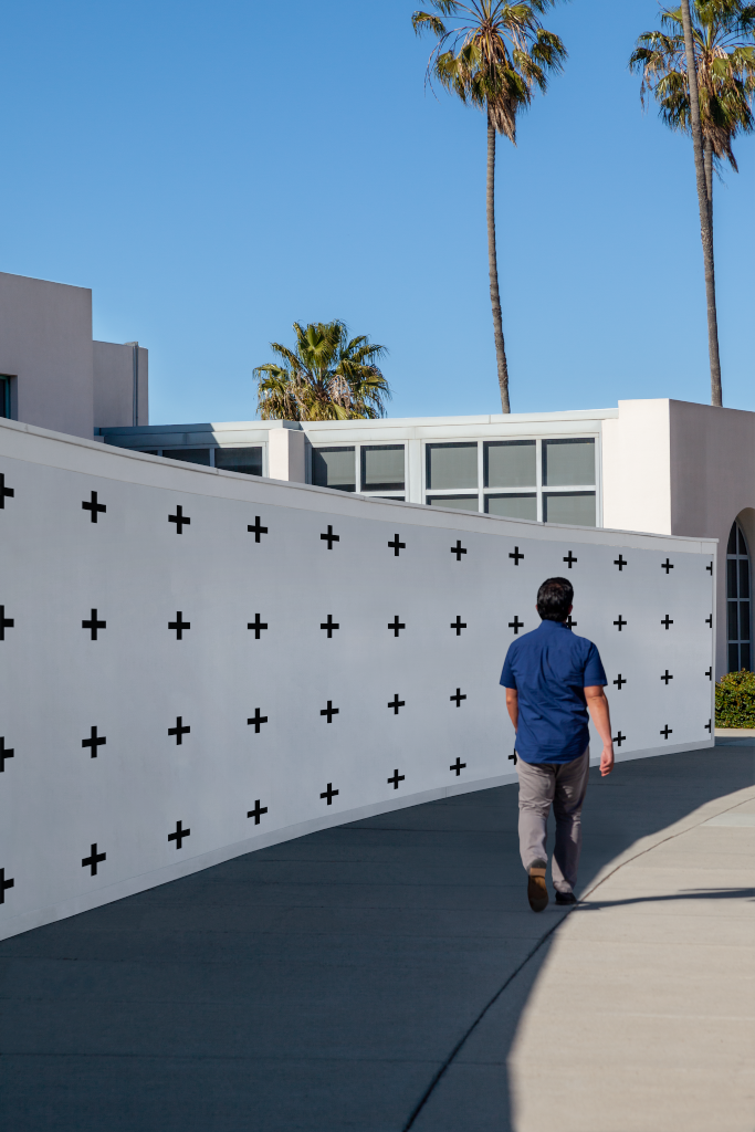 Wall 1781 — Standalone mockup surface