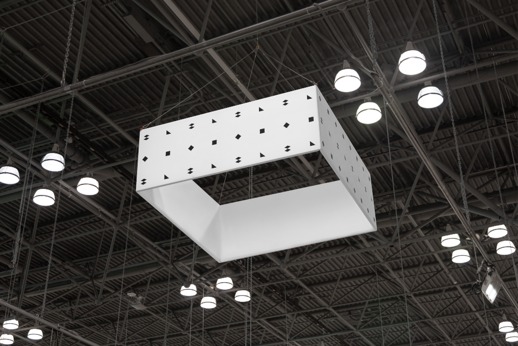 Banner 1567 — Square, hanging mockup surface