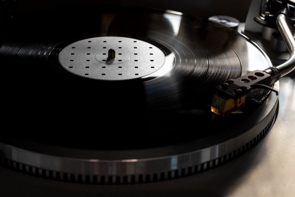 Record 2183 — On player mockup surface