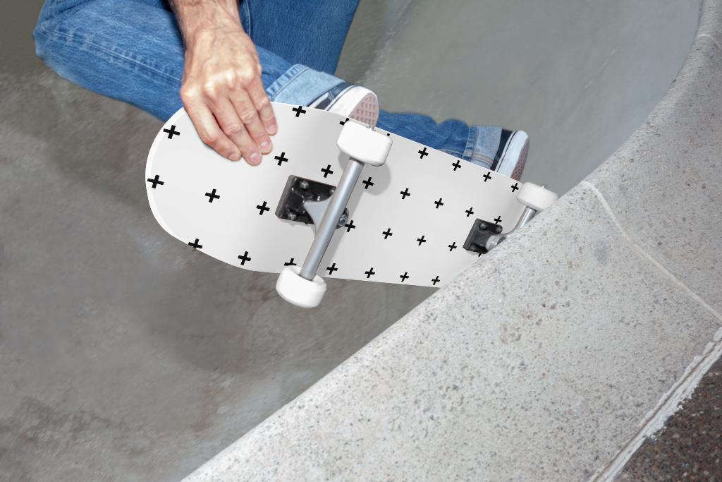 Skateboard 1659 — In pool mockup surface