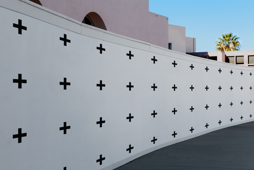 Wall 1783 — Standalone mockup surface