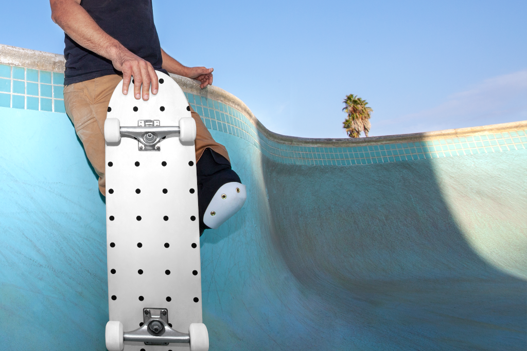 Skateboard 1655 — Vertical, held mockup surface