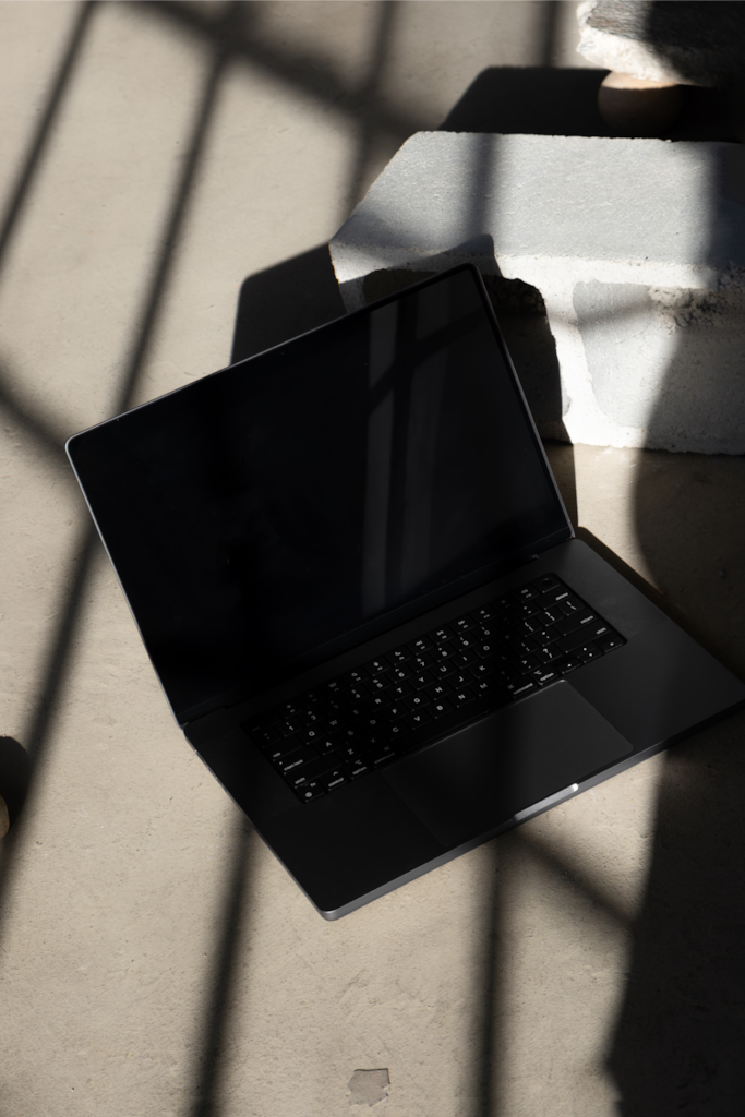 Macbook C05-061