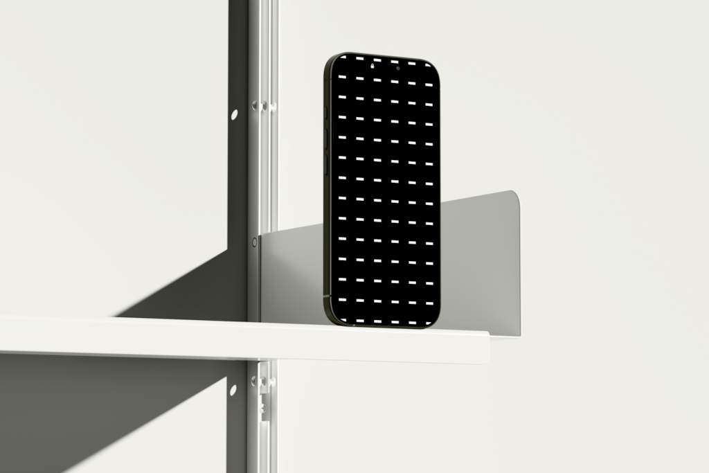 RAMS_D06 — Phone mockup surface