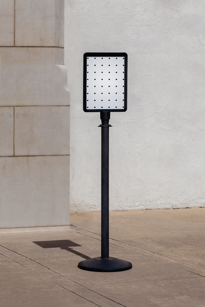 Sign 1822 — Freestanding mockup surface