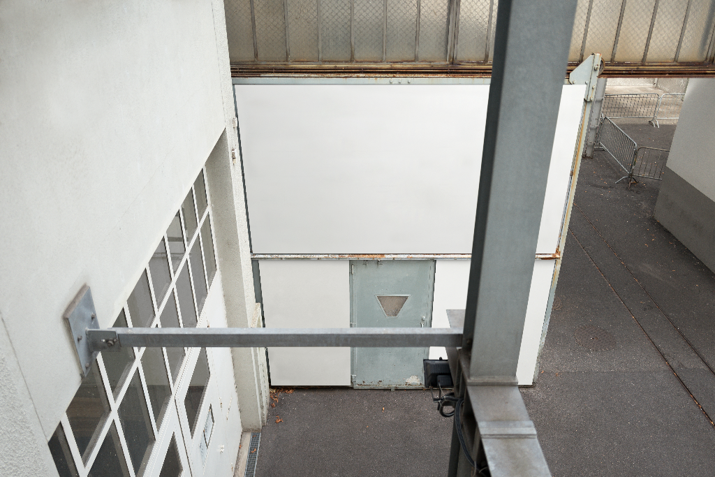 Building 2107 — Wall mockup surface