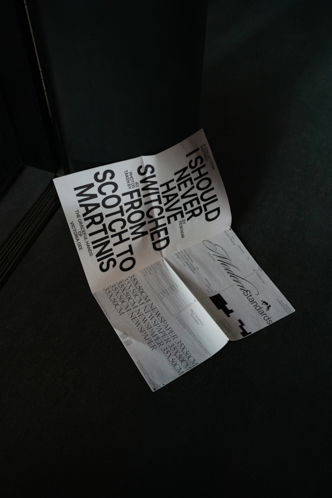 MS Newspaper 01 — Open mockup surface