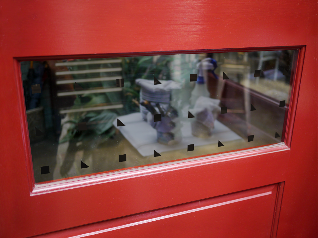 Door 2123 — Glass mockup surface