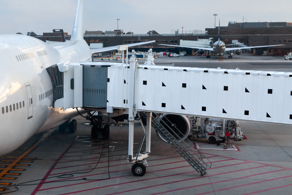 Object 1863 — Jet bridge, at airport mockup surface