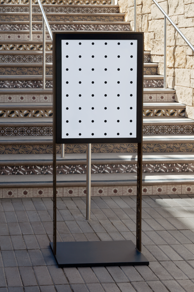 Poster 1830 — Freestanding mockup surface