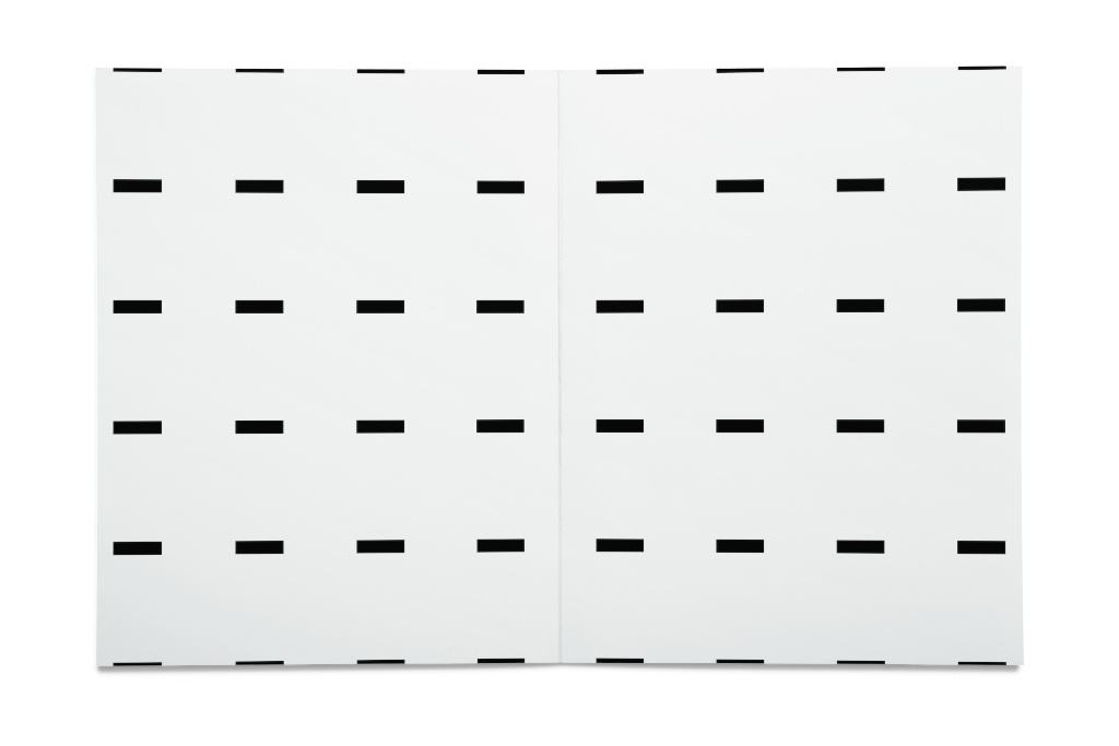 Brochure 0304 — Bifold, open mockup surface