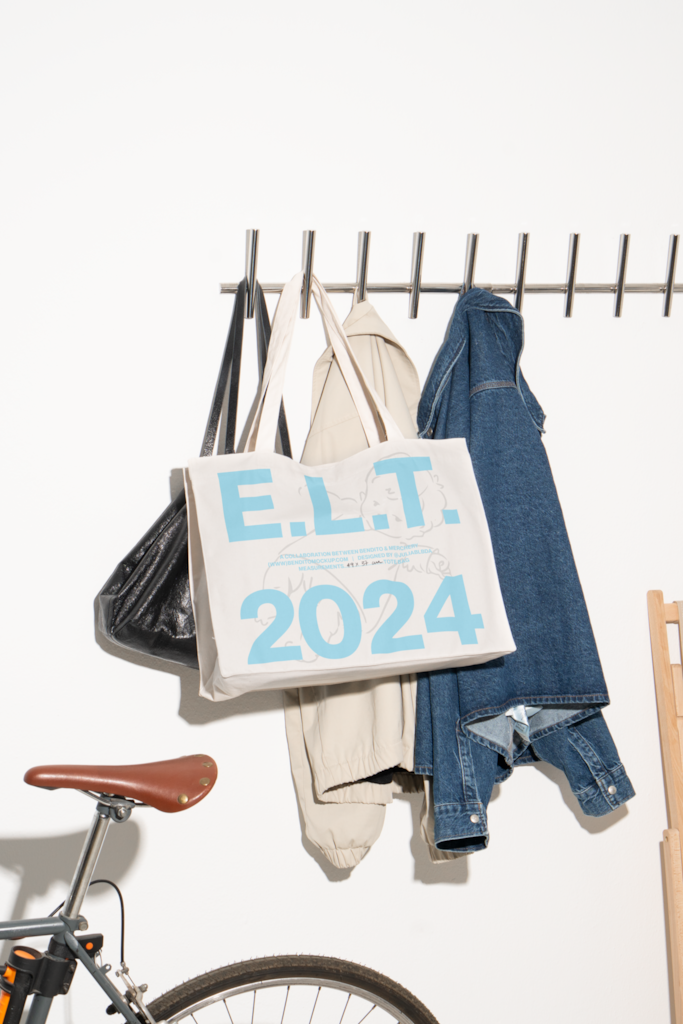 ELT Tote Bag 02 Mockup — Hanging mockup surface