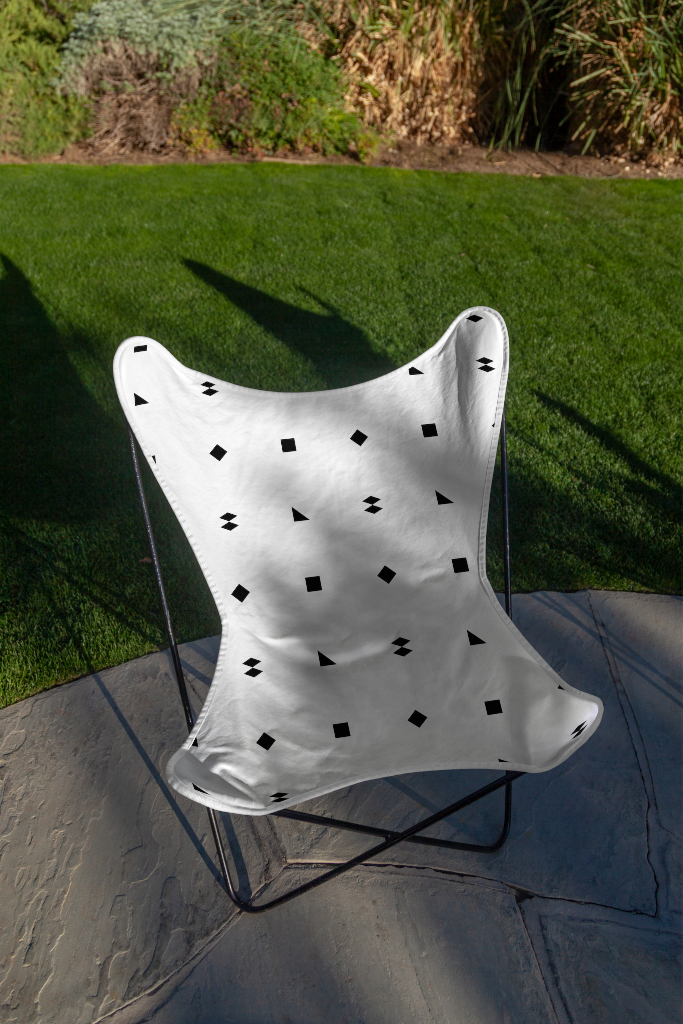 Furniture 1499 — Butterfly chair mockup surface