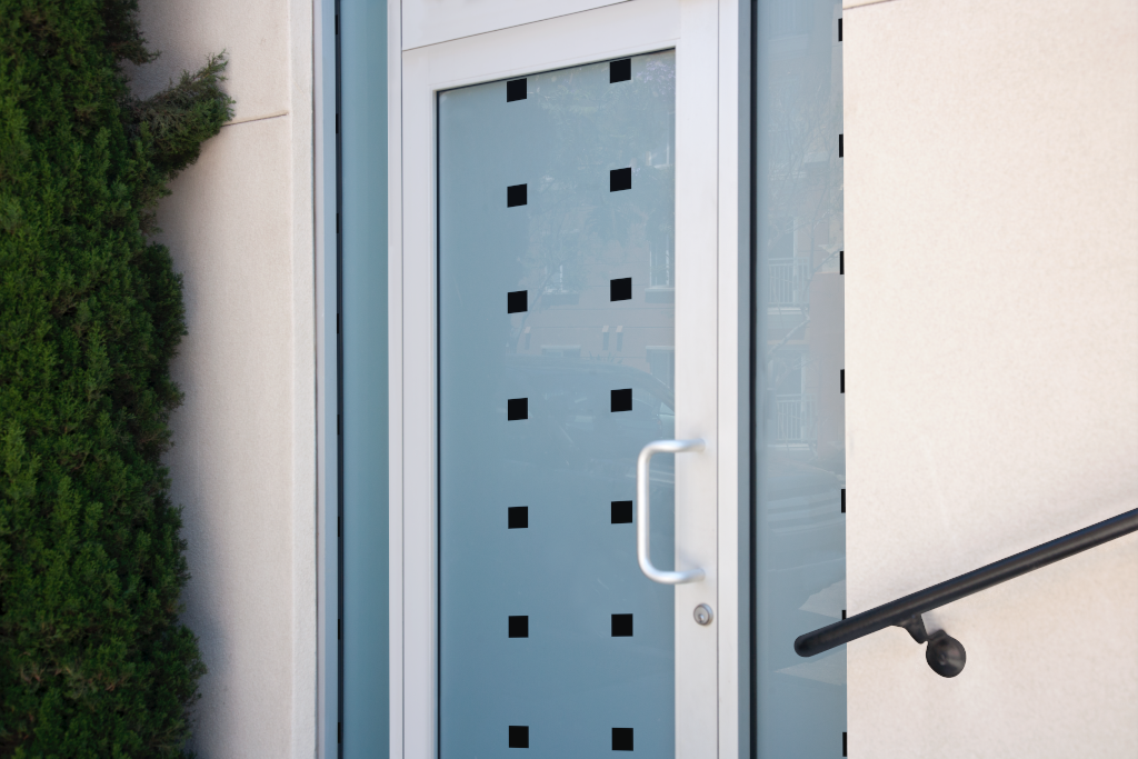 Door 2471 — Glass, frosted mockup surface