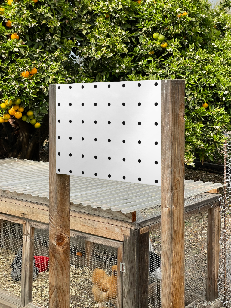 Sign 2409 — Freestanding mockup surface