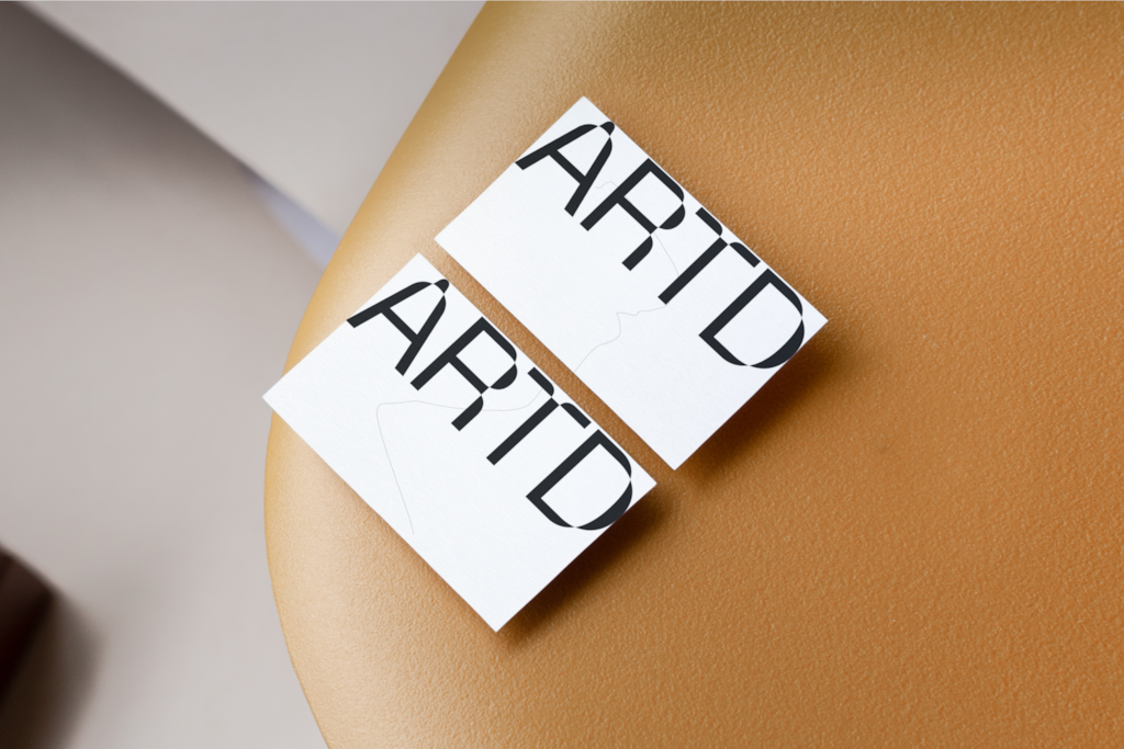 Print C04 029 — Dual mockup surface