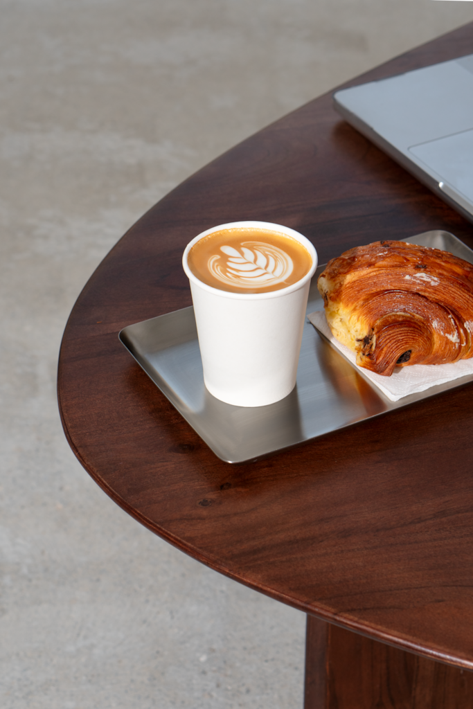 EY Coffee Cup 03 Mockup