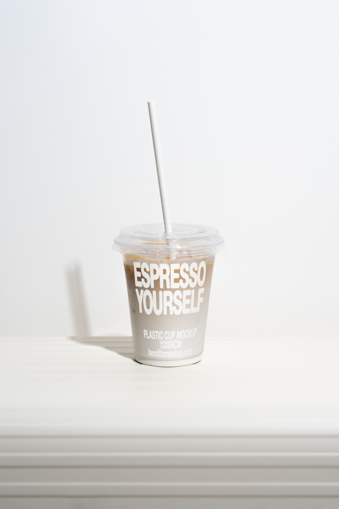 EY Plastic Cup Mockup — Plastic, with lid mockup surface