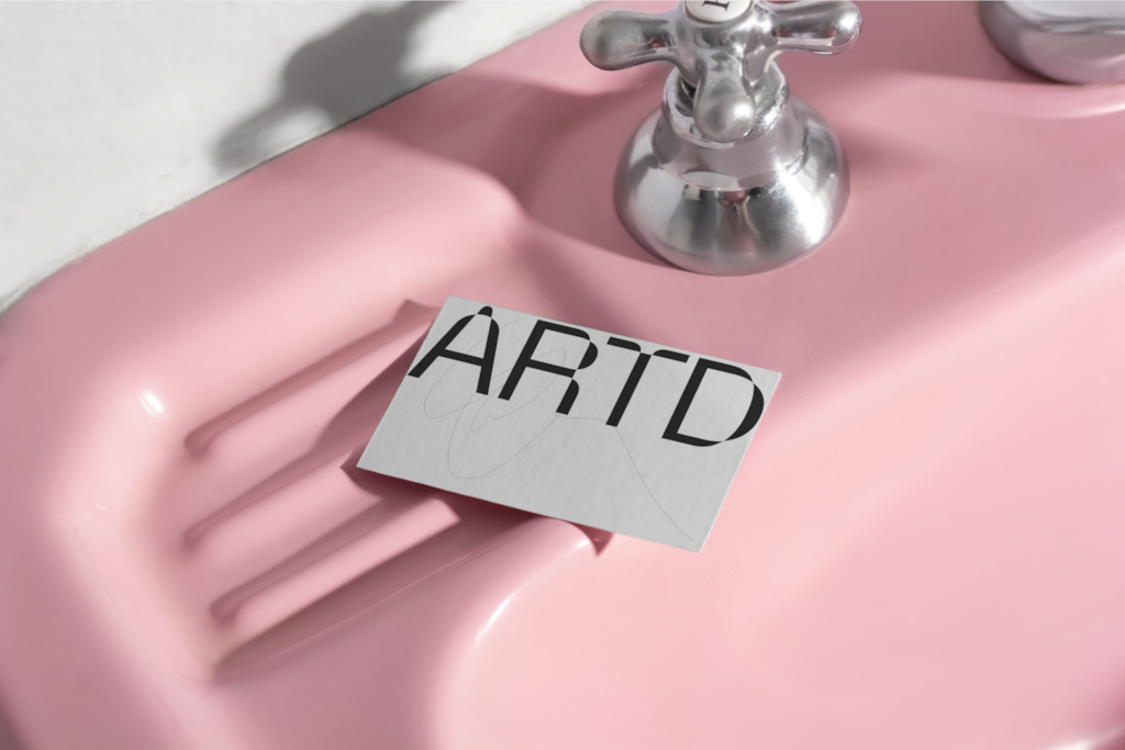 Print C04 031 — On sink mockup surface