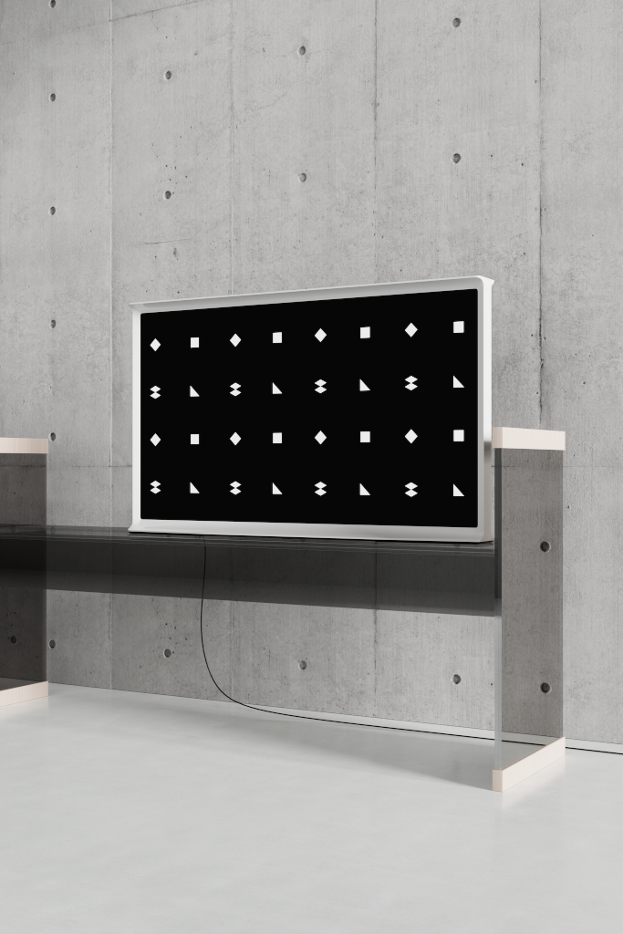 Display 2589 — TV, 55-inch, on table mockup surface