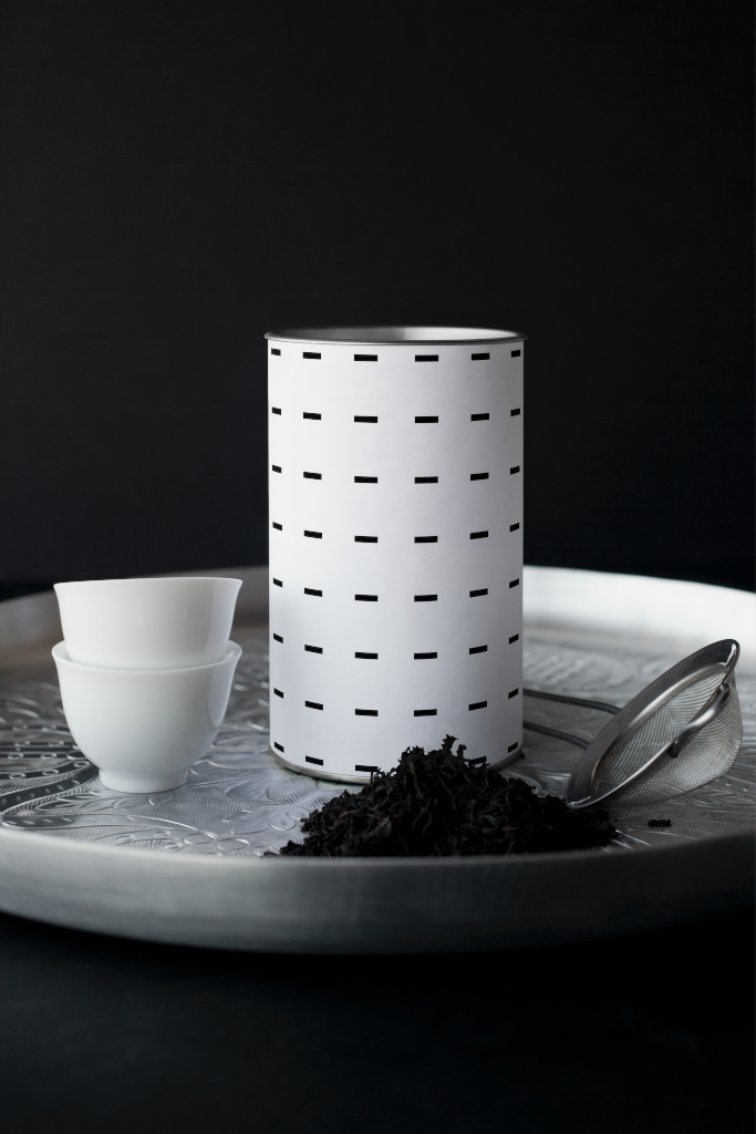 Container 2470 — Tube, on tray mockup surface