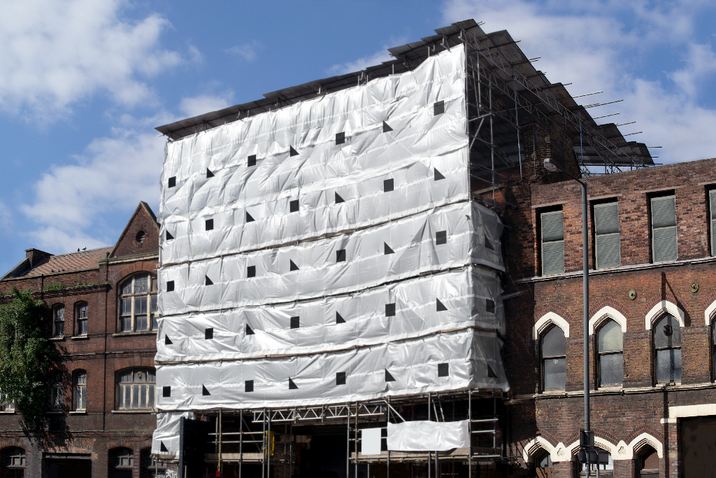 Billboard 2267 — Scaffold enclosure mockup surface