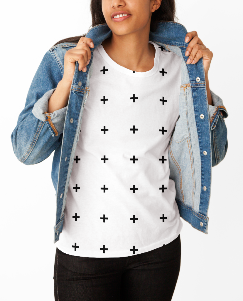 Shirt 0539 — crew, female, front mockup surface