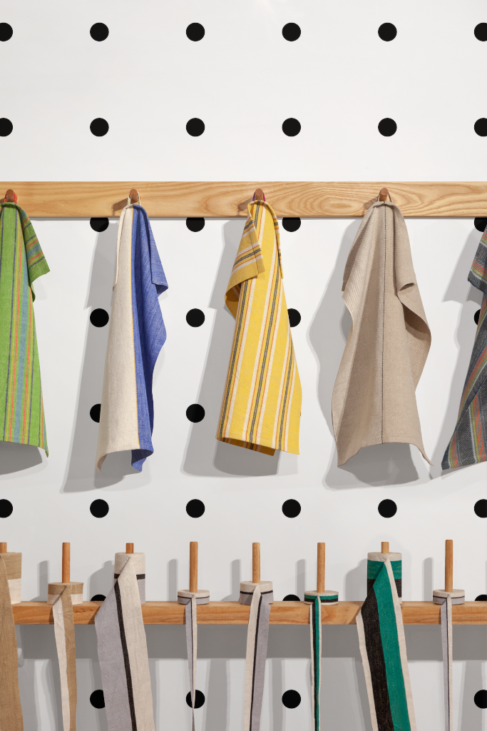 Wall 1452 — With towels mockup surface